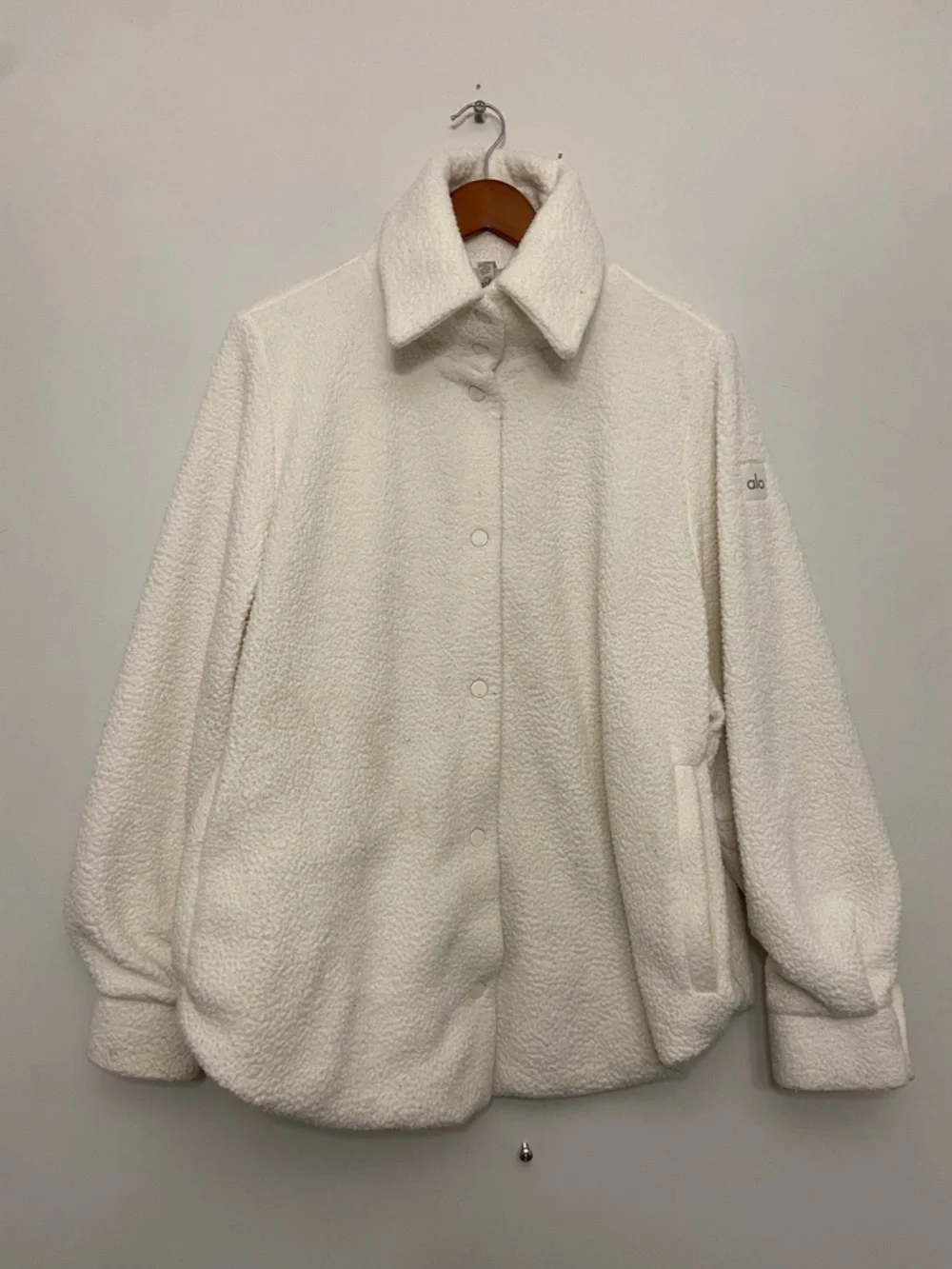 ALO Yoga Women's Ivory Teddy Jacket